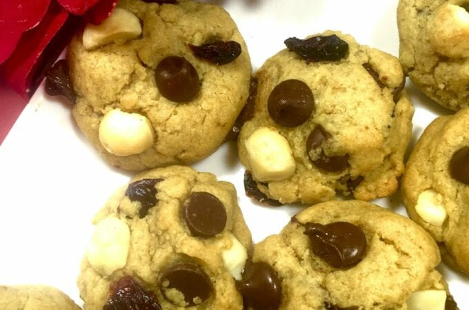 Chocolate Chip Macadamia Nut Cookies with Cranberries