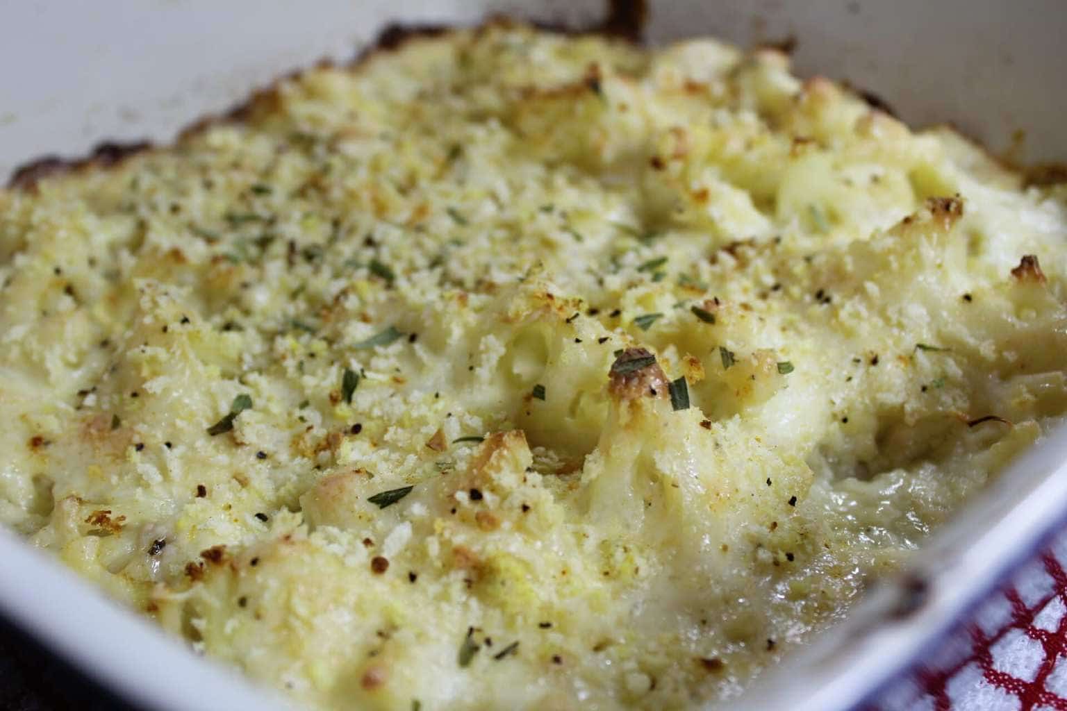 Cauliflower Gratin in pan